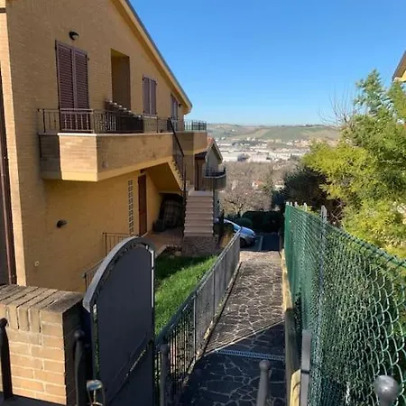 Villino In Collina *